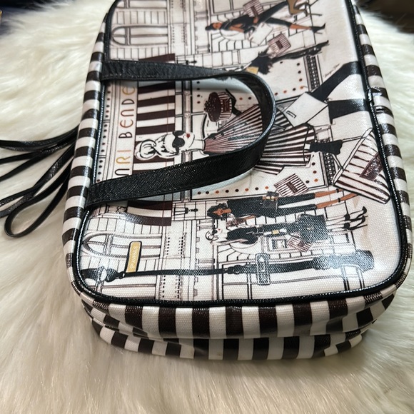 EUC HENRI BENDEL MEGAN HESS TRAVEL CASE - Picture 14 of 16